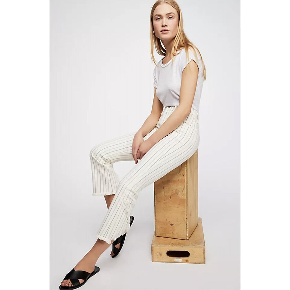 Citizens of Humanity Drew Fray High Rise Crop Flare Jeans
